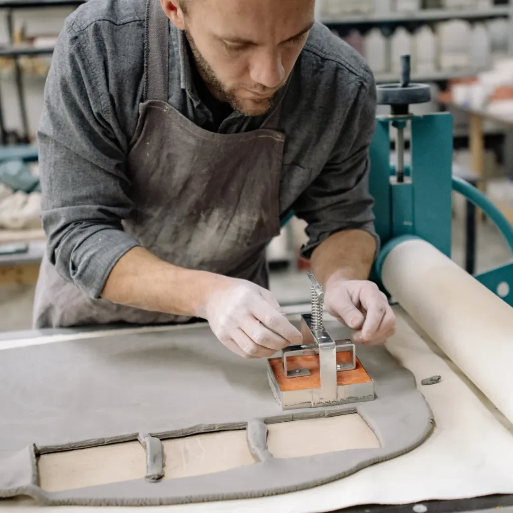 LICQual Level 3 Diploma in Future of Manufacturing Business