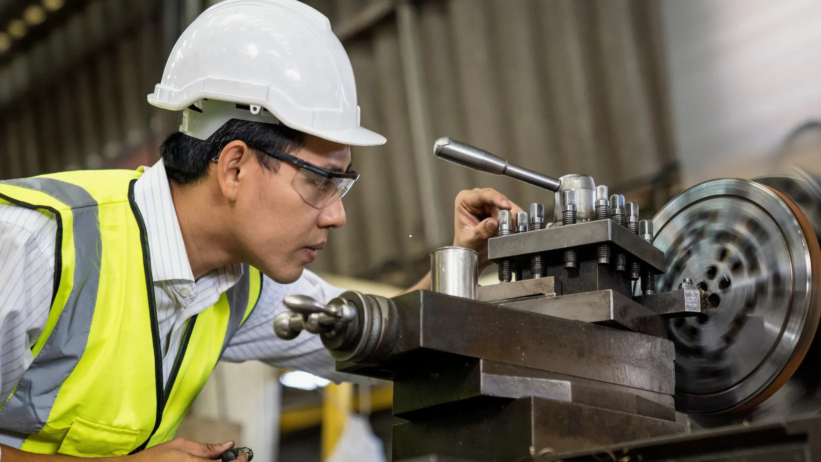 ICTQual Level 5 Diploma in Mechanical Engineering 240 Credits 5 ICTQual Level 5 Diploma in Mechanical Engineering 240 Credits